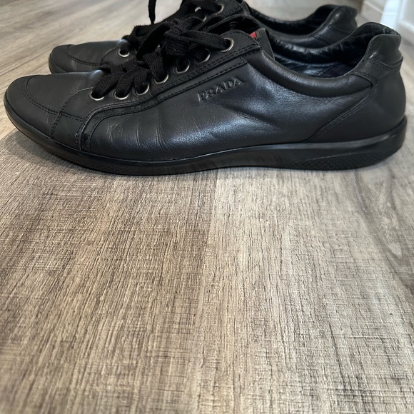 Men’s Authentic PRADA Shoes Black/Red size 8 EU - Picture 3 of 6